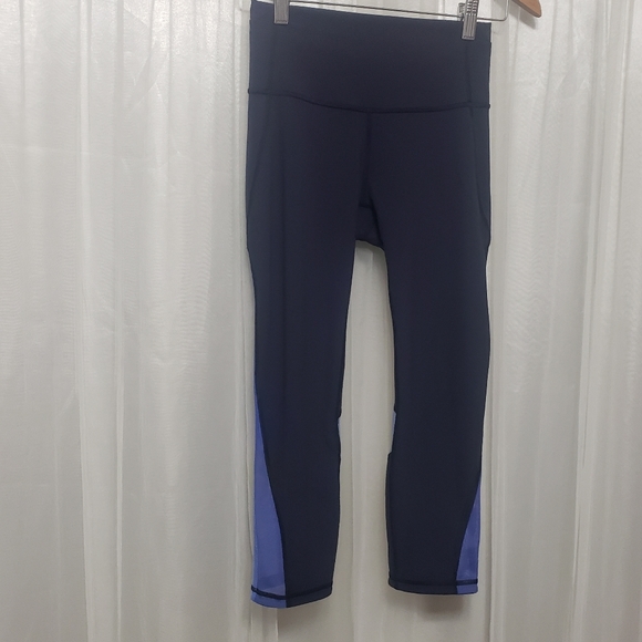 Lululemon Sz 4 Mix & Mesh 21" Leggings in Midnight - Picture 6 of 16